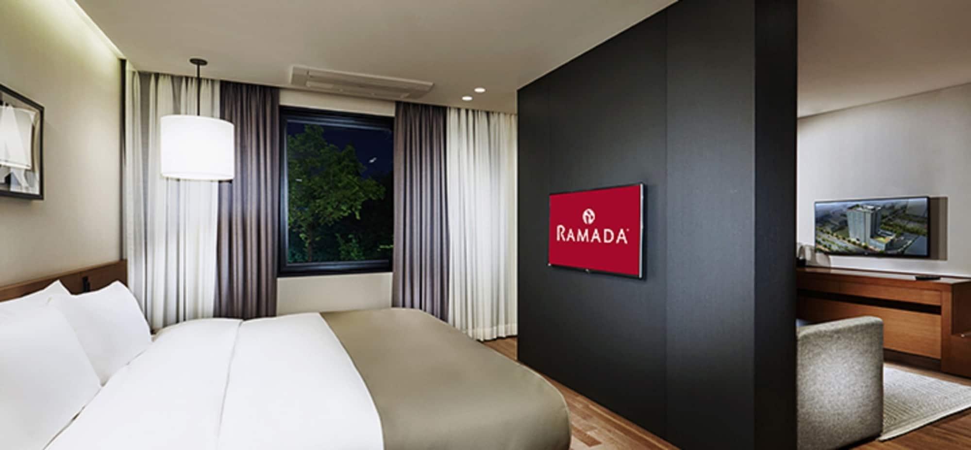 Hotel Ramada By Wyndham Gunsan Zewnętrze zdjęcie